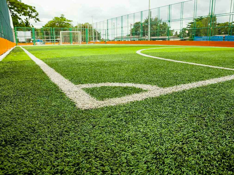 campo da calcio in erba sintetica