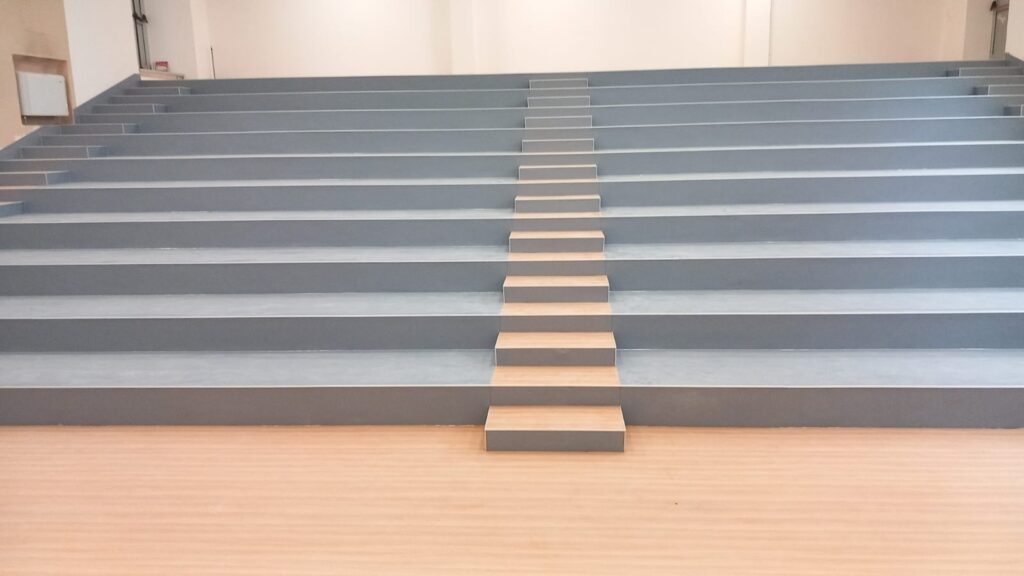PAVIMENTI IN PVC